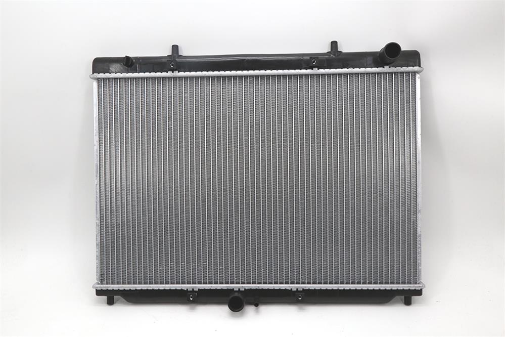 23887561 SGMW SAIC Wuling Bagong Rong Guang MT Aluminum Radiator